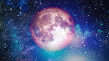 Siyah bir zemin üzerine uzaydan moon. NASA tarafından döşenmiş öğeler dahil olmak üzere son derece ayrıntılı görüntü.