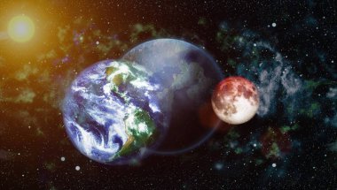 Siyah bir zemin üzerine uzaydan moon. NASA tarafından döşenmiş öğeler dahil olmak üzere son derece ayrıntılı görüntü.