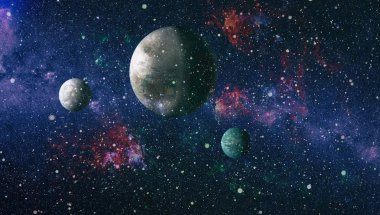 Uzaydaki gezegenler, yıldızlar ve galaksiler uzay keşiflerinin güzelliğini gösteriyor. NASA tarafından döşenmiş elementler