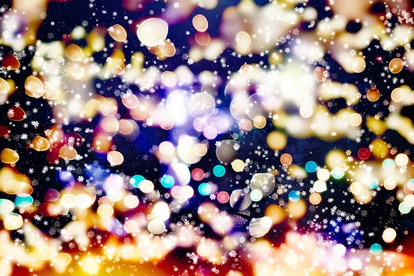 Kış Mavi Gökyüzü Ile Yağan Kar Kar Tanesi Mutlu Noeller — Stok fotoğraf