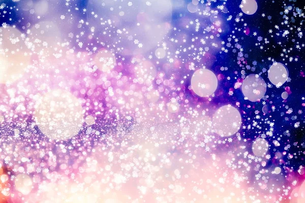 Kış Mavi Gökyüzü Ile Yağan Kar Kar Tanesi Mutlu Noeller — Stok fotoğraf