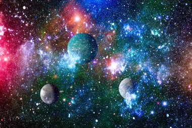 Uzaydaki gezegenler, yıldızlar ve galaksiler uzay keşiflerinin güzelliğini gösteriyor. NASA tarafından döşenmiş elementler