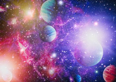 Nebula ve galaksiler uzayda. Bu görüntünün elementleri NASA tarafından desteklenmektedir.