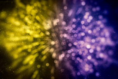 Soyut bulanık ve gümüş pırıltılı Parlatıcı ampuller ışık arka plan: bulanıklık Noel duvar kağıdı dekorasyon concept.holiday festival zemin: ışıltı daire kutlamaları ekran yaktı.