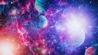 Uzaydaki gezegenler, yıldızlar ve galaksiler uzay keşiflerinin güzelliğini gösteriyor. NASA tarafından döşenmiş elementler