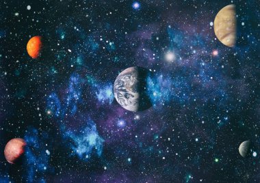 Patlama süpernovası. Parlak Yıldız Nebulası. Uzak galaksi. Soyut görüntü. Bu görüntünün elementleri NASA tarafından desteklenmektedir.