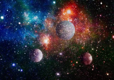 Derin uzay sanatı. Galaksiler, bulutsular ve evrendeki yıldızlar. Bu görüntünün elementleri NASA tarafından desteklenmektedir