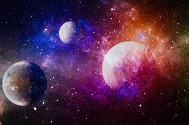 Uzayda ateşli bir patlama. Evrenin soyut çizimi. Bu görüntünün elementleri NASA tarafından desteklenmektedir