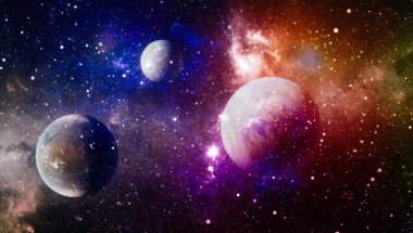 Uzayda ateşli bir patlama. Evrenin soyut çizimi. Bu görüntünün elementleri NASA tarafından desteklenmektedir