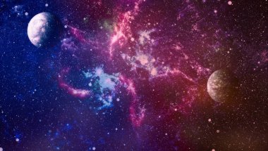 Bulutsusu ve evrendeki yıldızların açık yıldız kümesi. Güzel bulutsu, yıldızlar ve galaksiler. Nasa tarafından döşenmiş bu görüntü unsurları.