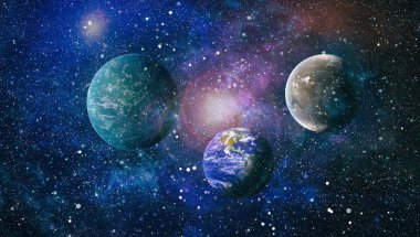 Uzaydaki gezegenler, yıldızlar ve galaksiler uzay keşiflerinin güzelliğini gösteriyor. NASA tarafından döşenmiş elementler