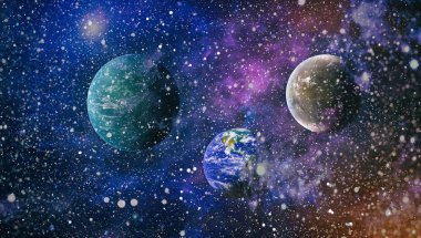 Bulutsusu ve evrendeki yıldızların açık yıldız kümesi. Güzel bulutsu, yıldızlar ve galaksiler. Nasa tarafından döşenmiş bu görüntü unsurları.