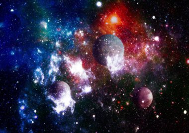 Derin uzay sanatı. Galaksiler, bulutsular ve evrendeki yıldızlar. Bu görüntünün elementleri NASA tarafından desteklenmektedir