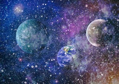 Bulutsusu ve evrendeki yıldızların açık yıldız kümesi. Güzel bulutsu, yıldızlar ve galaksiler. Nasa tarafından döşenmiş bu görüntü unsurları.