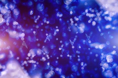 Doğal bokeh ve parlak altın ışık şenlikli arka plan. Vintage Magic arka plan ile renkli bokeh. Bahar yaz yılbaşı yeni yıl disko parti arka plan.