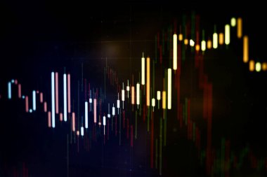 Finansal istatistikleri analiz etmek ve pazar verilerini analiz etmek için çalışma.