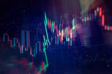 Teknik fiyat grafiği ve göstergesi, mavi ekranda kırmızı ve yeşil şamdan grafiği, piyasa dalgalanması, yükseliş ve düşüş eğilimi. Hisse senedi ticareti, kripto para birimi geçmişi.