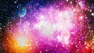 Uzaya karşı parlayan nebula ve yıldız alanı. Bu görüntünün elementleri NASA tarafından desteklenmektedir.