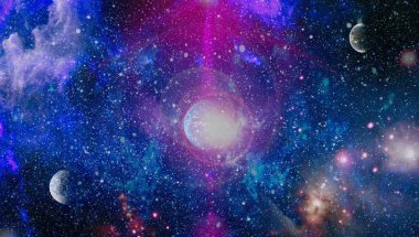 Uzaya karşı parlayan nebula ve yıldız alanı. Bu görüntünün elementleri NASA tarafından desteklenmektedir.