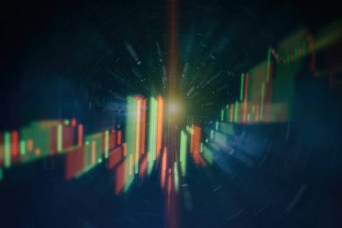 Toplantıdaki iş planı ve şirketin performansını görmek için finansal rakamları analiz etmek..