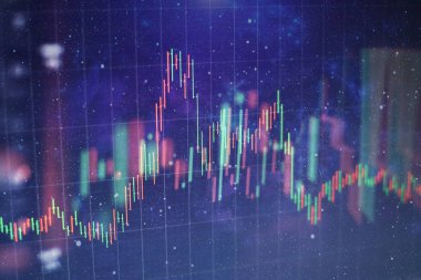 Toplantıdaki iş planı ve şirketin performansını görmek için finansal rakamları analiz etmek..