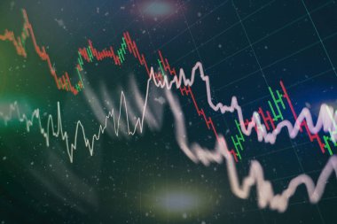 Toplantıdaki iş planı ve şirketin performansını görmek için finansal rakamları analiz etmek..