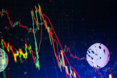 İş grafik arka planı: analiz iş muhasebe bilgi levhalar üzerinde. İşadamı el altın piyasa, Forex piyasası ve ticaret pazarı için yatırım grafikleri analiz üzerinde çalışma.