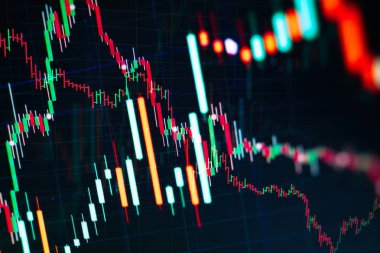 İş grafik arka planı: analiz iş muhasebe bilgi levhalar üzerinde. İşadamı el altın piyasa, Forex piyasası ve ticaret pazarı için yatırım grafikleri analiz üzerinde çalışma.