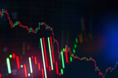 İş grafik arka planı: analiz iş muhasebe bilgi levhalar üzerinde. İşadamı el altın piyasa, Forex piyasası ve ticaret pazarı için yatırım grafikleri analiz üzerinde çalışma.