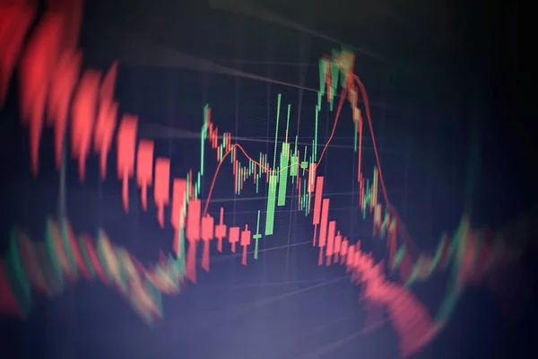 Technisches Preisdiagramm und Indikator, rotes und grünes Kerzendiagramm auf blauem Bildschirm, Marktvolatilität, Auf- und Abwärtstrend. Aktienhandel, Hintergrund der Kryptowährung. — Stockfoto