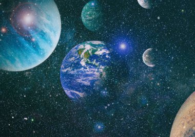 Parlak yıldız bulutsu. Uzak galaksi. Soyut resim. Nasa tarafından döşenmiş bu görüntü unsurları.