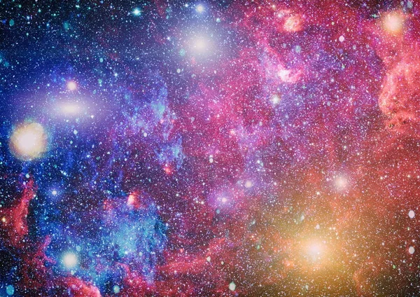 Trevligt utrymme av galaxen, atmosfär med stjärnor på mörk bakgrund. Deep space art. Galaxer, nebulosor och stjärnor i universum. Delar av denna bild från Nasa — Stockfoto