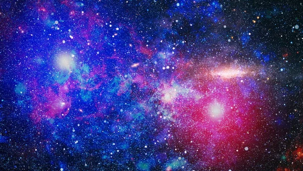 Ljusa stjärnor nebulosa. Avlägsen galax. Abstrakt bild. Delar av denna bild från Nasa. — Stockfoto