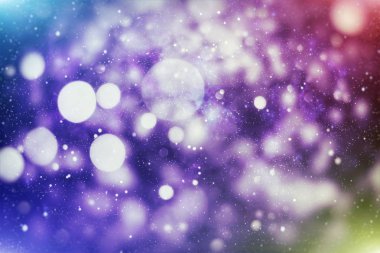 Renk Festivali 'nin arka planında doğal bokeh ve parlak altın ışıklarla sihirli arka plan. Klasik Sihirli arkaplan