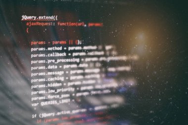 Web sitesi geliştirme için editör HTML5. Dizüstü ekran closeup fotoğraf web sitesi HTML kodu.