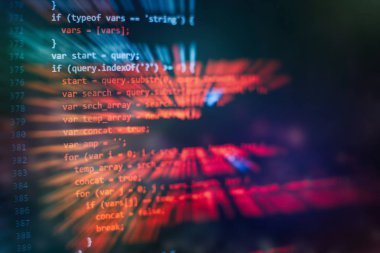 Web sitesi geliştirme için editör HTML5. Dizüstü ekran closeup fotoğraf web sitesi HTML kodu.