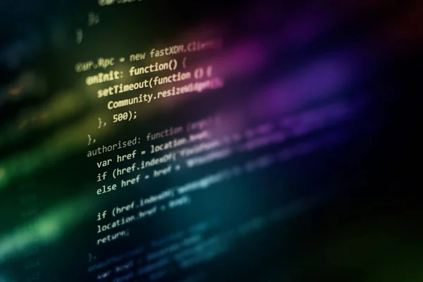 프로그래밍 및 코딩 기술을 개발하는 클로즈업. 웹 사이트에서 작업하는 개발자 사무실 코드. — 스톡 사진