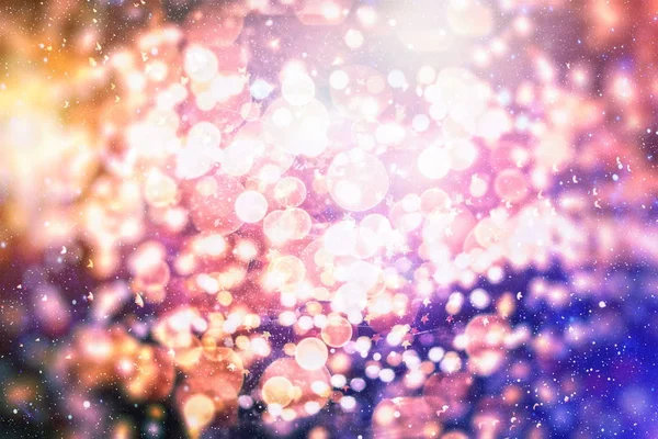 Абстрактний фон світло святкування з розфокусовані золотими вогнями на Різдво, новий рік, свята, — стокове фото