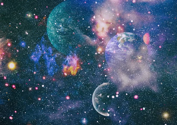 Ziemia, Galaktyka i słońce. planety, gwiazdy i galaktyki w kosmosie ukazujące piękno eksploracji kosmosu. Elementy tego obrazu dostarczone przez NASA — Zdjęcie stockowe