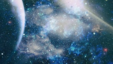 Dünya, galaksi ve güneş uzaydaki gezegenler, yıldızlar ve galaksiler uzay keşfinin güzelliğini gösteriyor. Nasa tarafından döşenmiş bu görüntünün elemanları