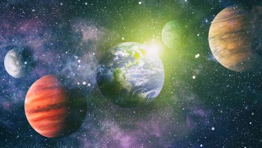 Dünya ve galaksiler uzayda. Bilim kurgu sanatı. Bu görüntünün elementleri NASA tarafından desteklenmektedir.