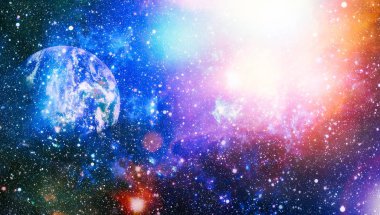 Uzaydaki gezegenler, yıldızlar ve galaksiler uzay keşiflerinin güzelliğini gösteriyor. NASA tarafından döşenmiş elementler