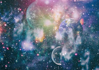 Uzaydaki gezegenler, yıldızlar ve galaksiler uzay keşiflerinin güzelliğini gösteriyor. NASA tarafından döşenmiş elementler