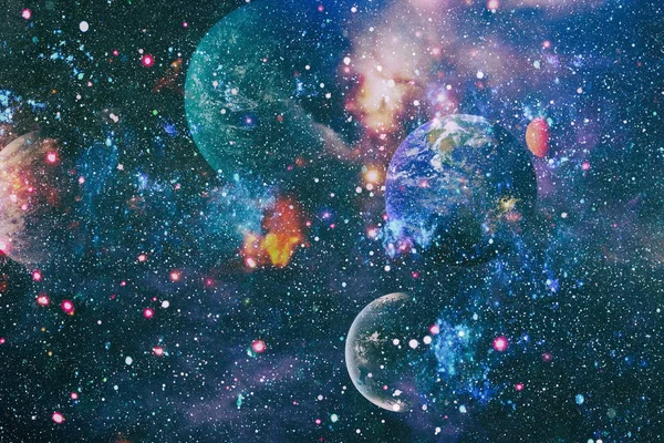 Terre, galaxie et soleil.planètes, étoiles et galaxies dans l'espace extérieur montrant la beauté de l'exploration spatiale. Éléments de cette image fournis par la NASA — Photo