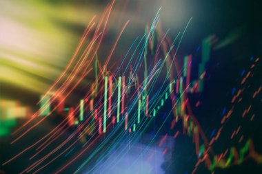 Finansal istatistikleri analiz etmek ve pazar verilerini analiz etmek için çalışma.