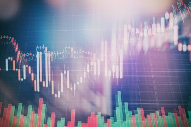 Teknik fiyat grafiği ve göstergesi, mavi ekranda kırmızı ve yeşil şamdan grafiği, piyasa dalgalanması, yükseliş ve düşüş eğilimi. Hisse senedi ticareti, kripto para birimi geçmişi.