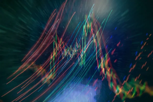 Technický cenový graf a indikátor, červená a zelená svícen graf na modré obrazovce téma, volatilita trhu, nahoru a dolů trend. Obchodování na burze, krypto měna pozadí. — Stock fotografie