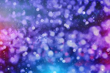 Renk Festivali 'nin arka planında doğal bokeh ve parlak altın ışıklarla sihirli arka plan. Klasik Sihirli arkaplan
