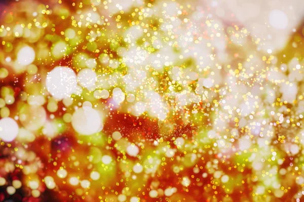 Magischer Hintergrund mit Farbe Festlichen Hintergrund mit natürlichen Bokeh und helle goldene Lichter. Vintage Magic Hintergrund — Stockfoto