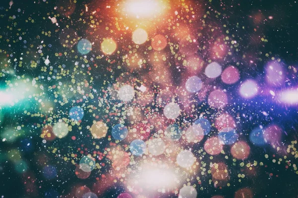 Fond magique avec couleur Fond festif avec bokeh naturel et des lumières dorées lumineuses. Vintage fond magique — Photo